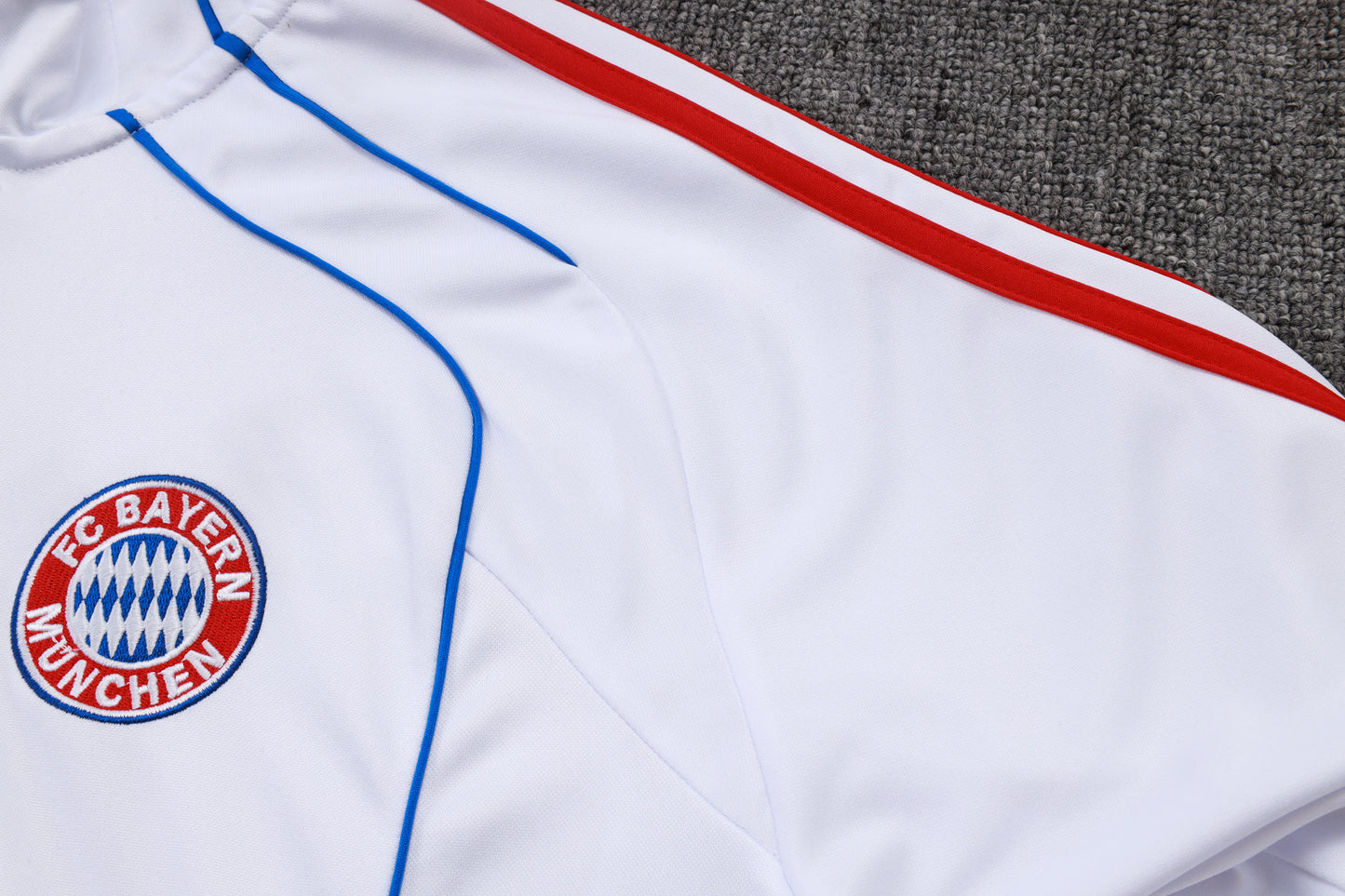 Fato de Treino FC Bayern Munique 2025-26 - Camisola com Fecho