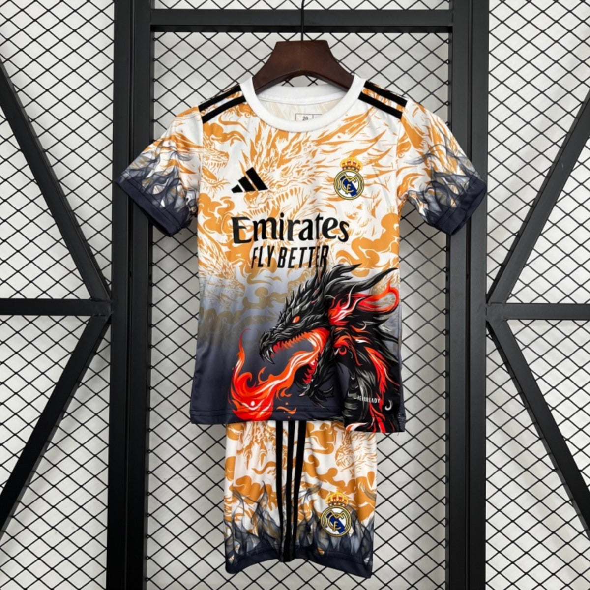 Kit Criança Real Madrid CF 2025-26 Edição Especial