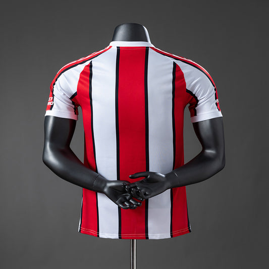 Camisola CA River Plate 2026-27 Alternativa Riscas Versão Jogador