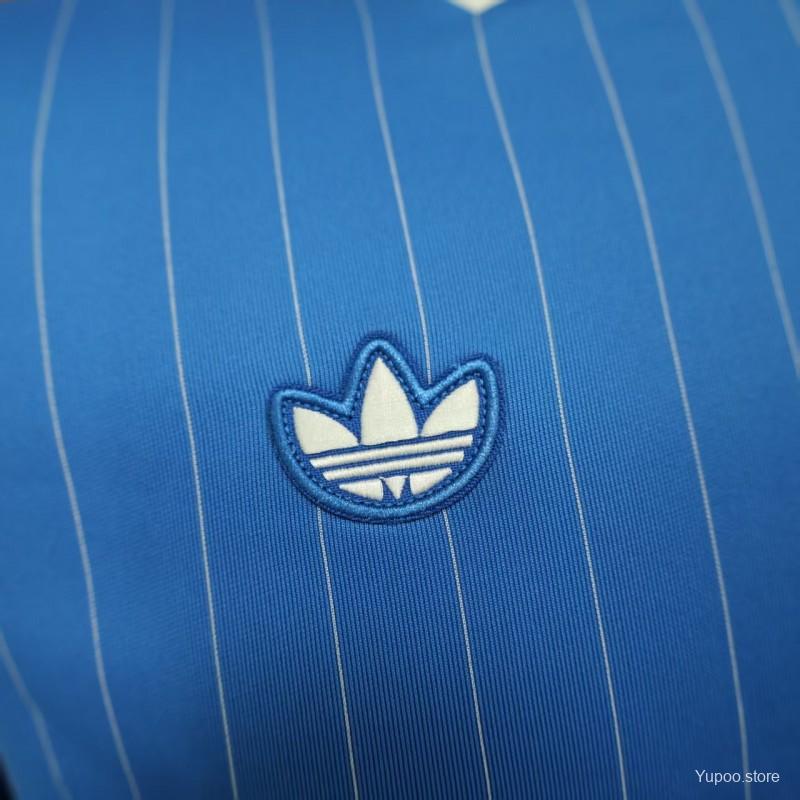 Camisola Real Madrid CF 2025-26 Icon Range Travel Versão Jogador