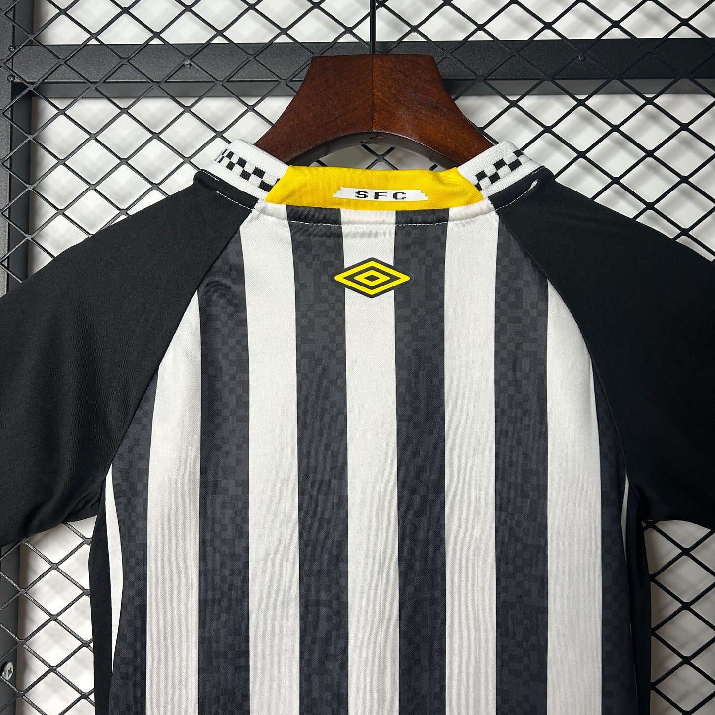 Kit Criança Santos FC 2025-26 Alternativo
