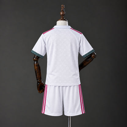 Kit Criança Real Madrid CF 2026-27 Edição Especial