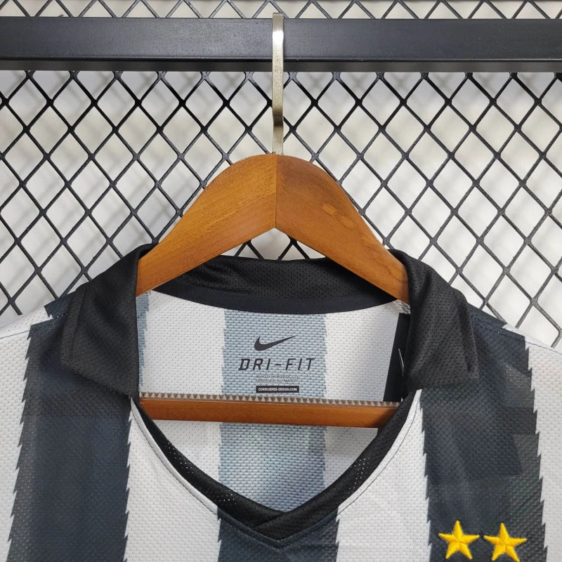 Camisola Juventus FC 2010-11 Principal