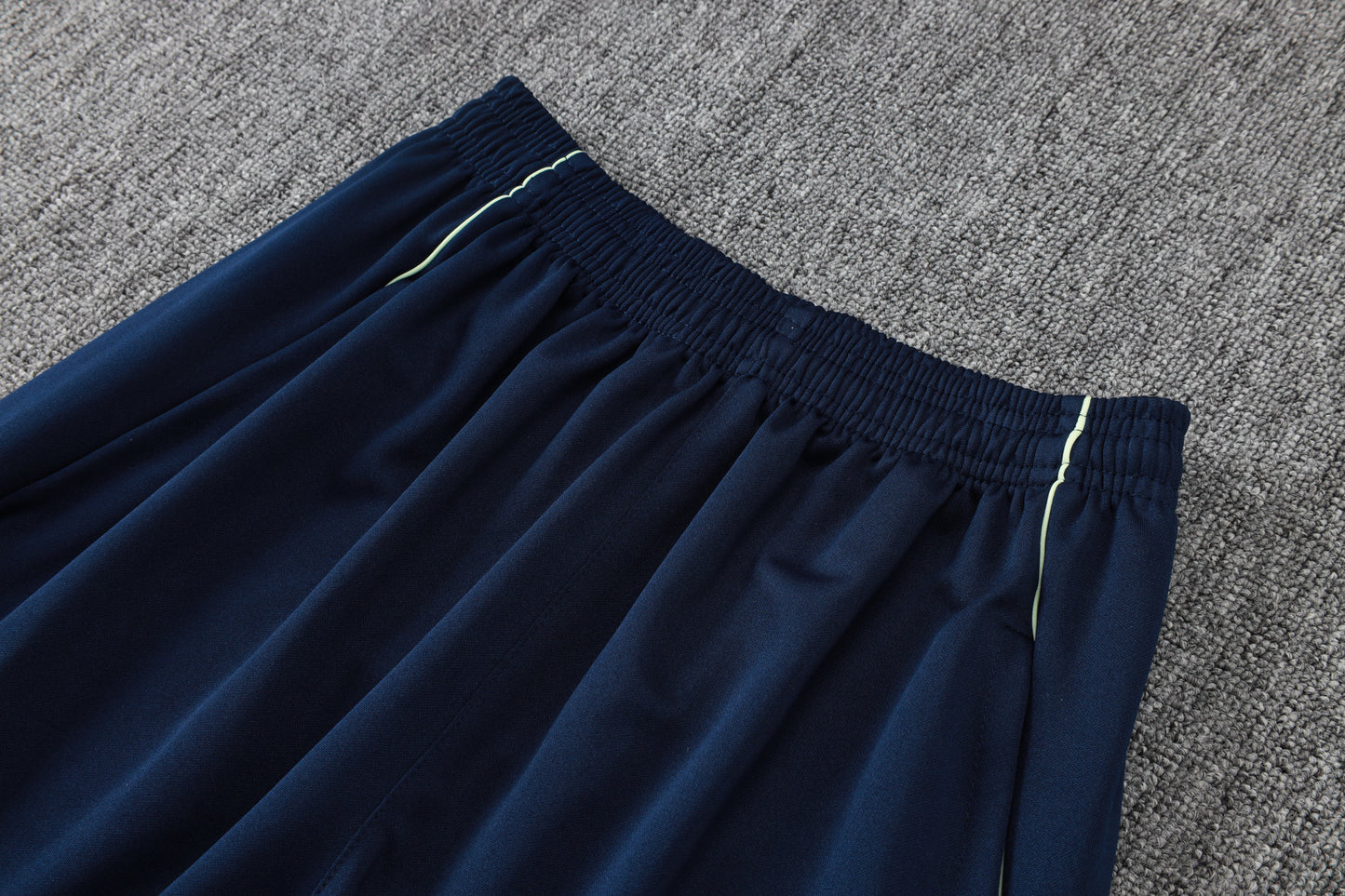 Fato de Treino Real Madrid CF 2025-26 - Casaco sem Capuz