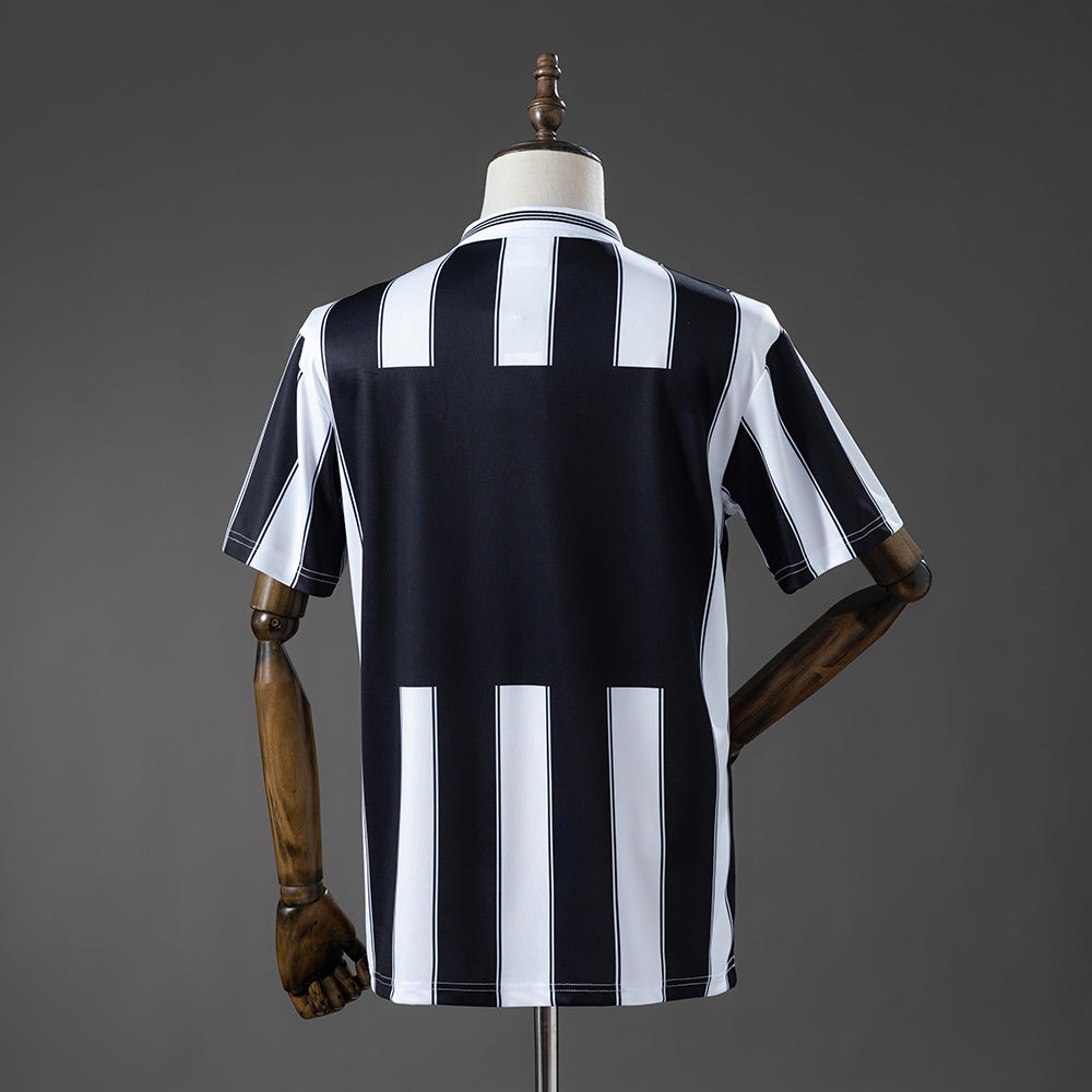 Camisola Besiktas JK 1996-97 Alternativa Preta Versão Adepto