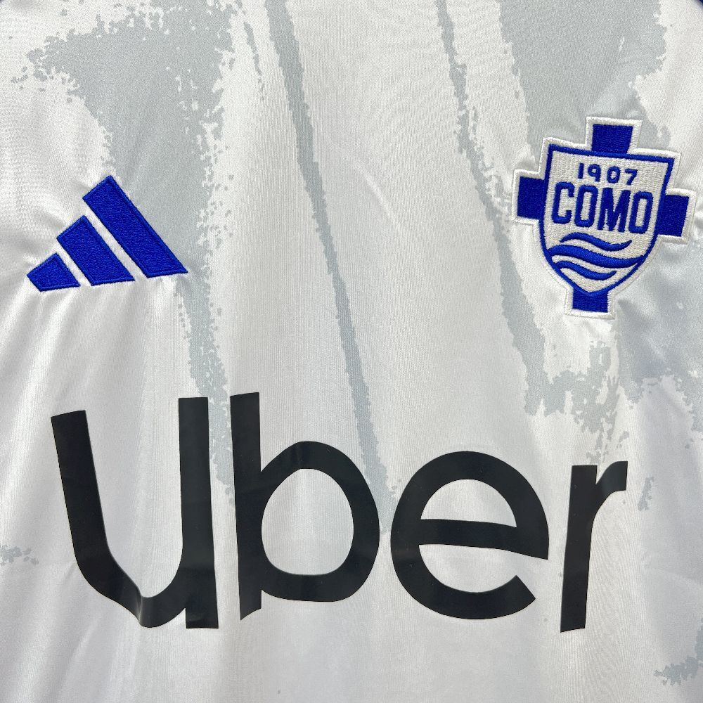 Camisola Como 1907 2025-26 Alternativa Branca Versão Adepto