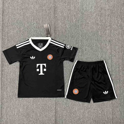 Kit Criança FC Bayern Munique 2024-25 Guarda-Redes