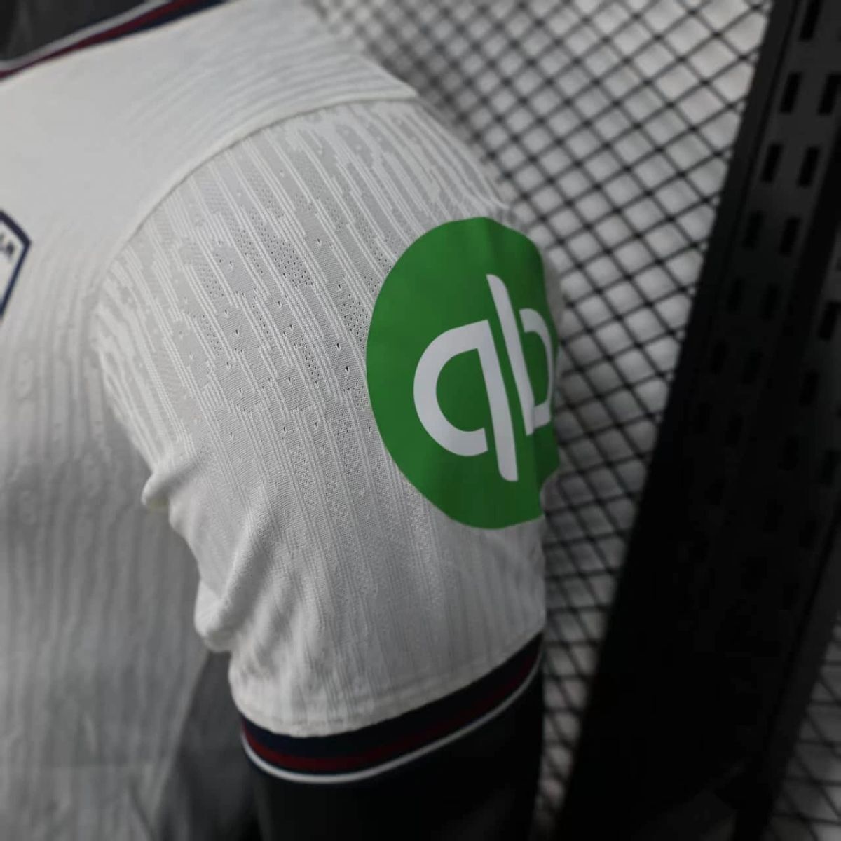 Camisola WH 2025-26 Alternativa Beje Versão Jogador