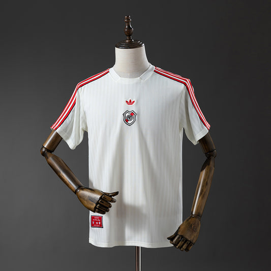 Camisola CA River Plate 2025-26 Icon Range Travel Versão Adepto