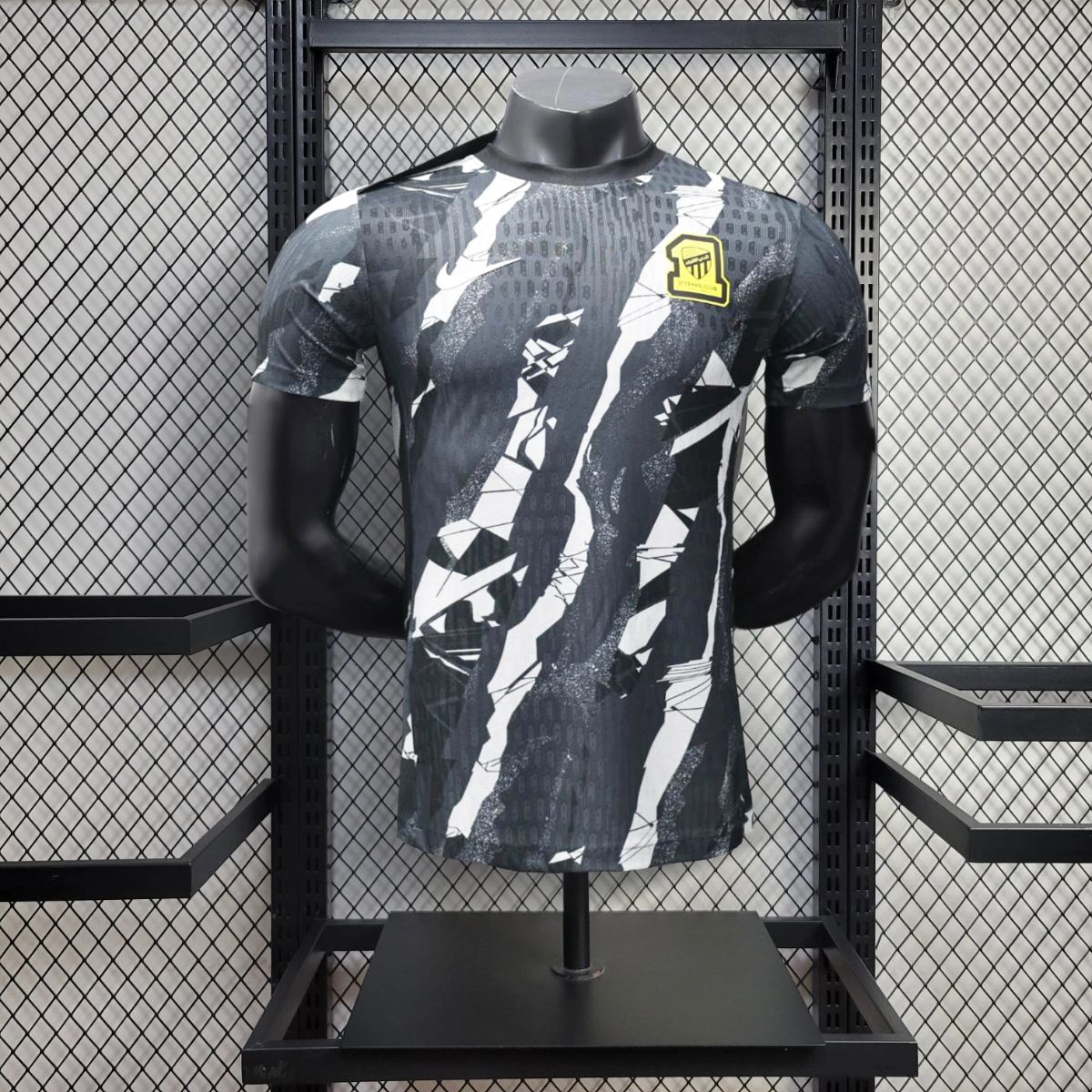 Camisola Al-Ittihad Club 2025-26 Pre-Match Versão Jogador