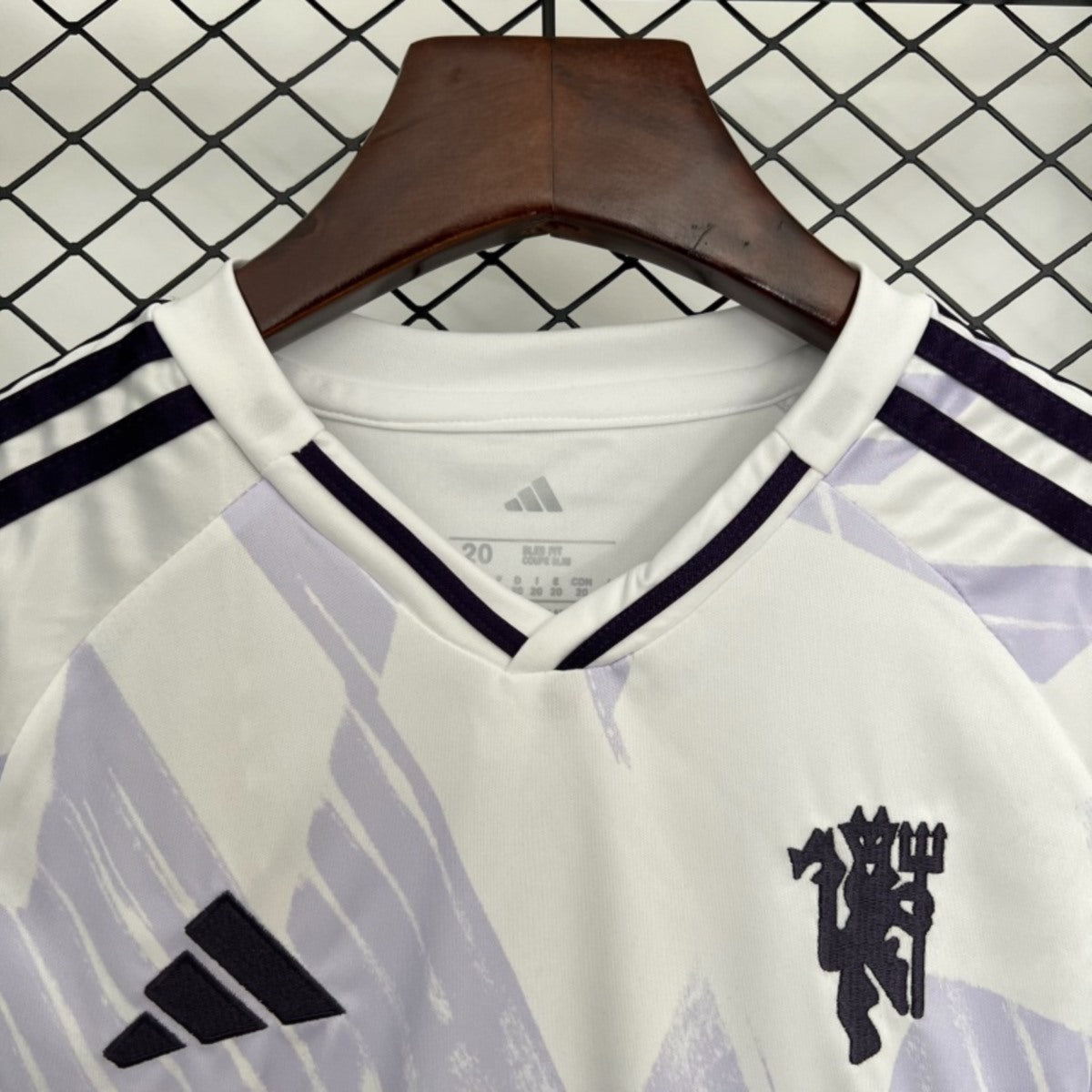 Kit Criança M-United 2025-26 Alternativo
