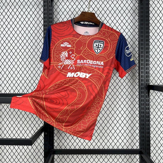 Camisola Cagliari 2025-26 Edição Especial Versão Adepto