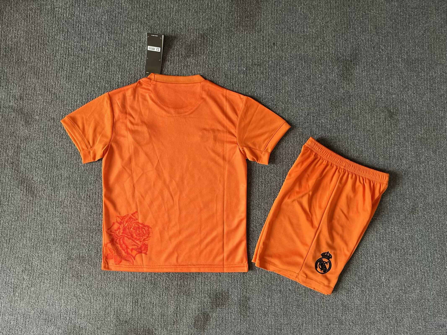 Kit Criança Real Madrid CF 2024-25 Edição Especial Y-3 Laranja