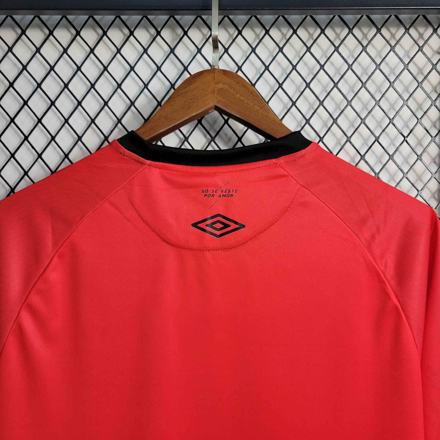 Camisola Club Athletico Paranaense 2023-24 Principal
