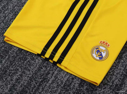 Kit Criança Real Madrid CF 2011-12 Guarda-Redes