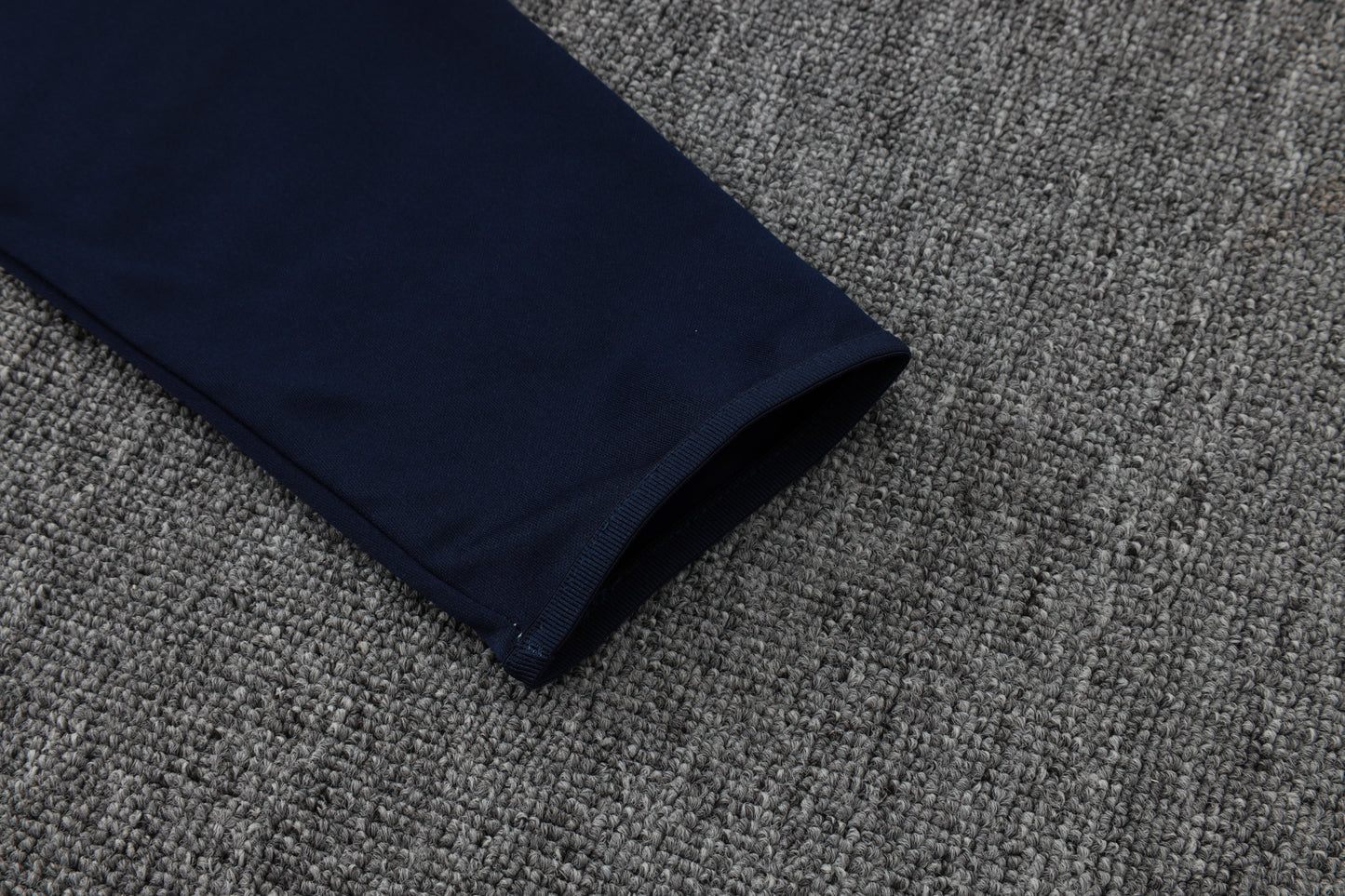 Fato de Treino Real Madrid CF 2025-26 - Casaco sem Capuz