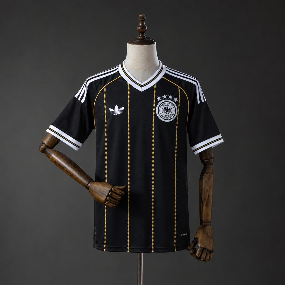 Camisola Alemanha 2026 Alternativa Preta Versão Adepto