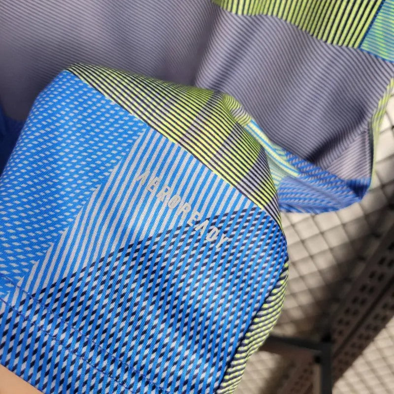 Camisola Real Madrid 2025-26 Treino Versão Adepto