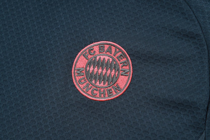 Kit Treino Camisola FC Bayern Munique 2025-26