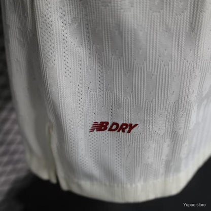 Camisola Bayer 04 Leverkusen 2025-26 Alternativa Rosa Versão Jogador