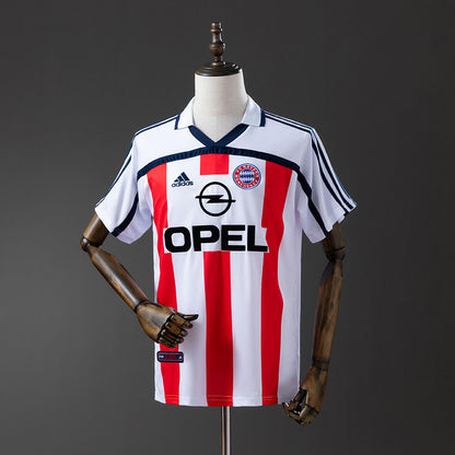 Camisola FC Bayern Munique 2001-02 Alternativa