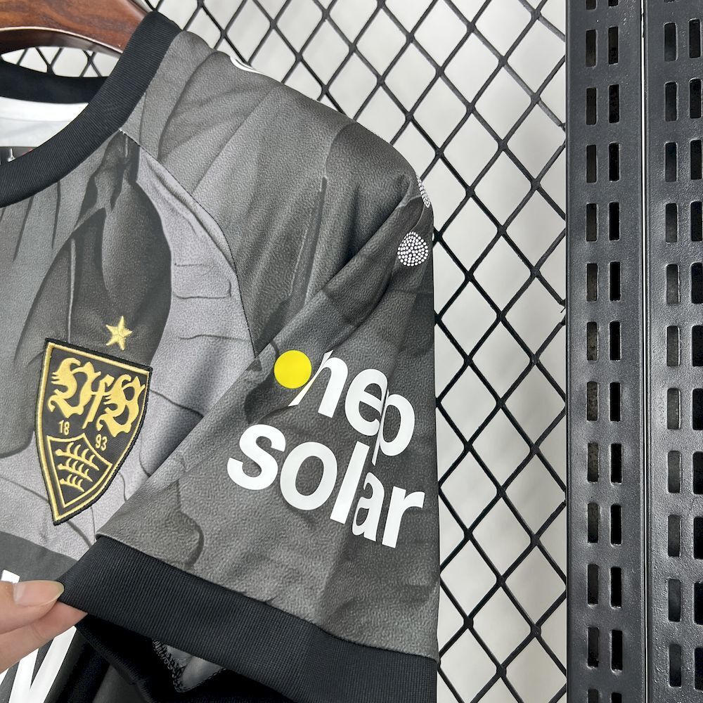 Camisola VfB Estugarda 2025-26 Alternativa Preta Versão Adepto
