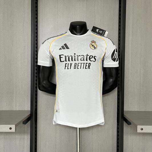 Camisola Real Madrid CF 2025-26 Principal Versão Adepto Jogador