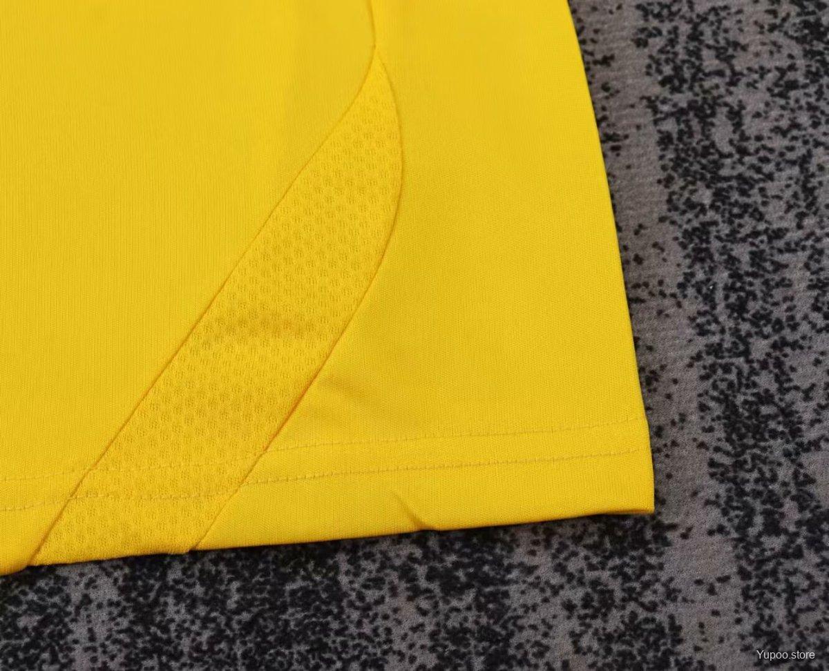 Kit Criança Real Madrid CF 2011-12 Guarda-Redes