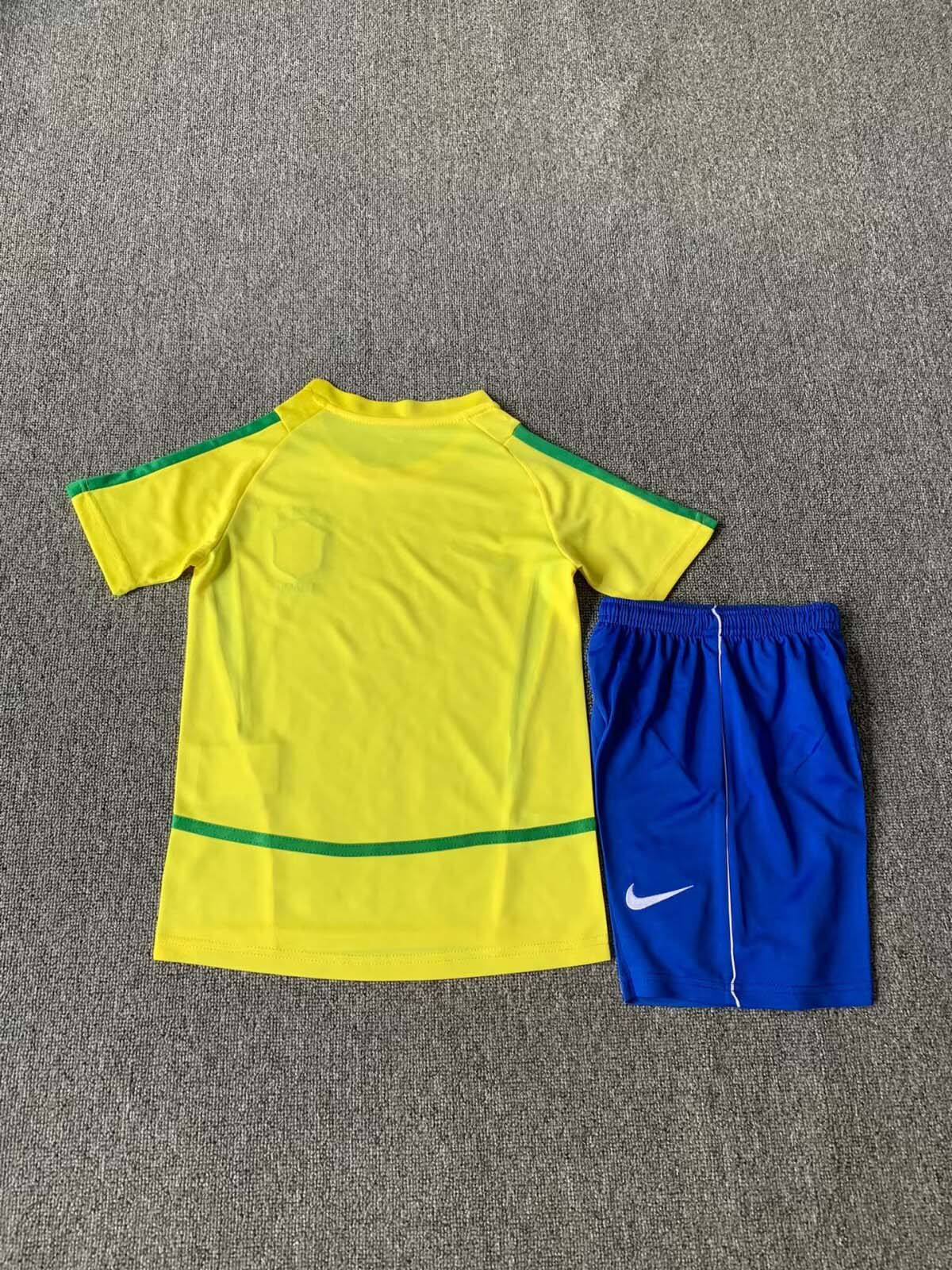 Kit Criança Brasil 2002 Principal