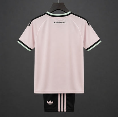 Kit Criança Juventus FC 2026-27 Alternativo Rosa