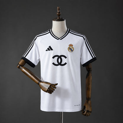 Camisola Real Madrid CF 2026-27 Edição Especial Versão Adepto