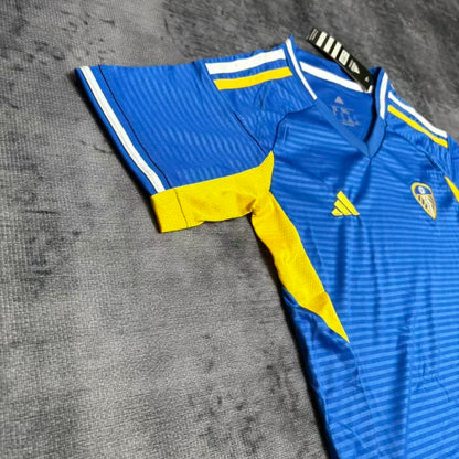 Kit Criança Leeds-U 2025-26 Alternativo