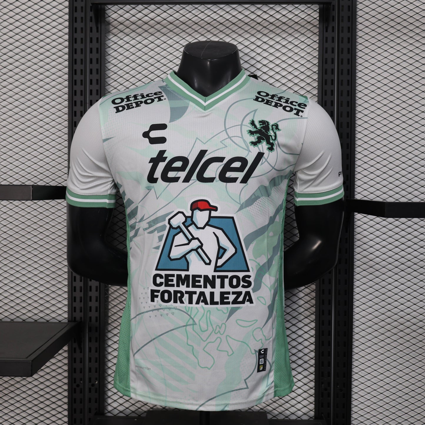 Camisola Club Leon 2025-26 Alternativa Branca Versão Jogador