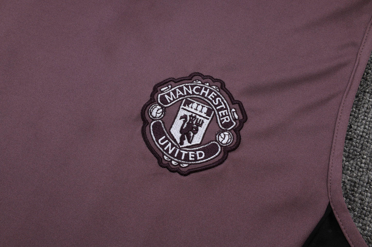 Kit Treino Manga Cava M-UNITED 2025-26