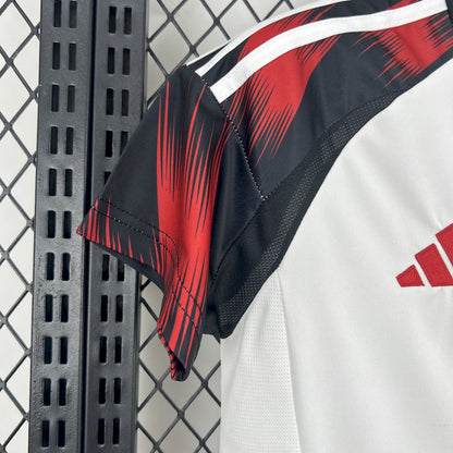 Camisola Flamengo 2025-26 Alternativa Branca Versão Mulher