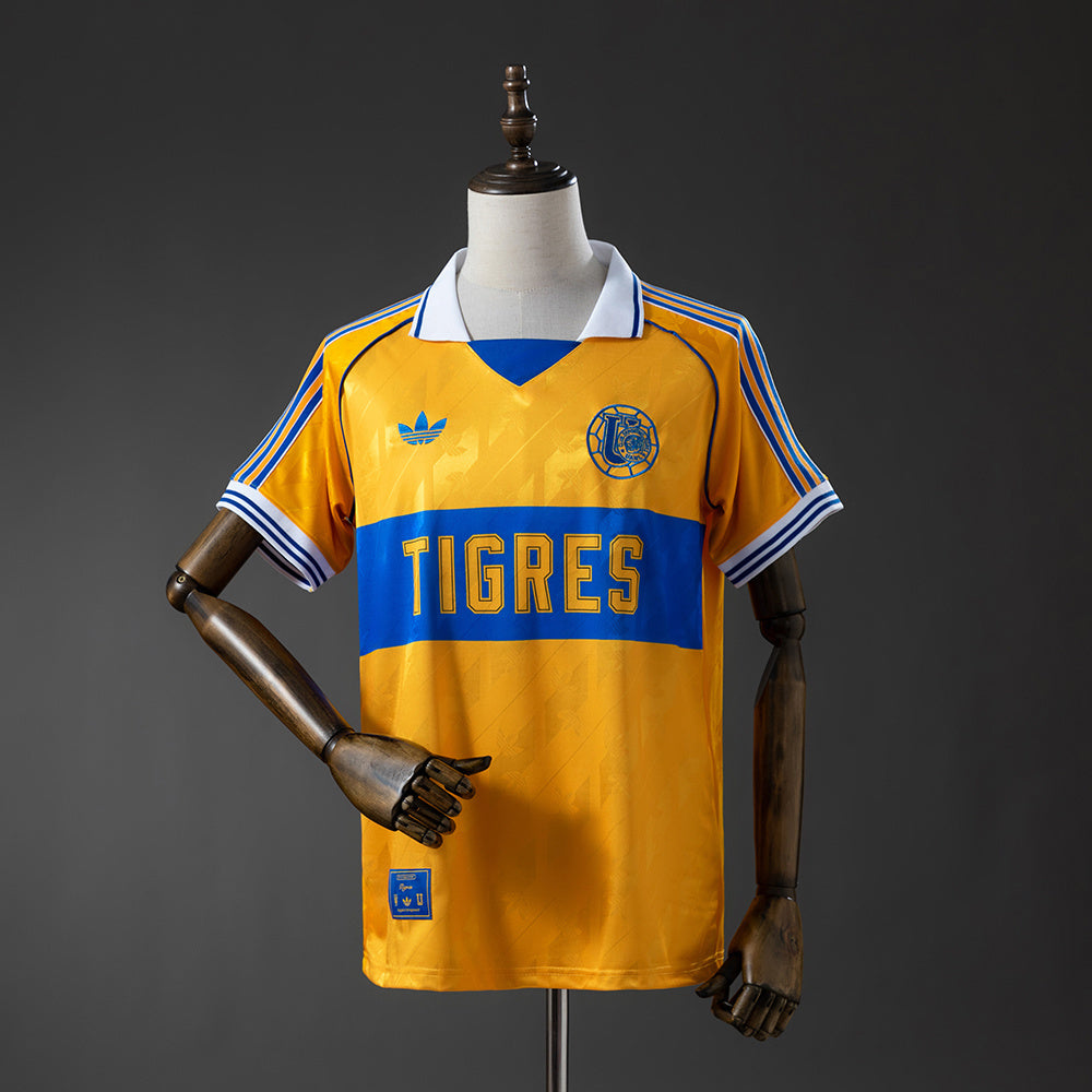 Camisola Tigres UANL 2026-27 Edição 65º Aniversário Versão Adepto