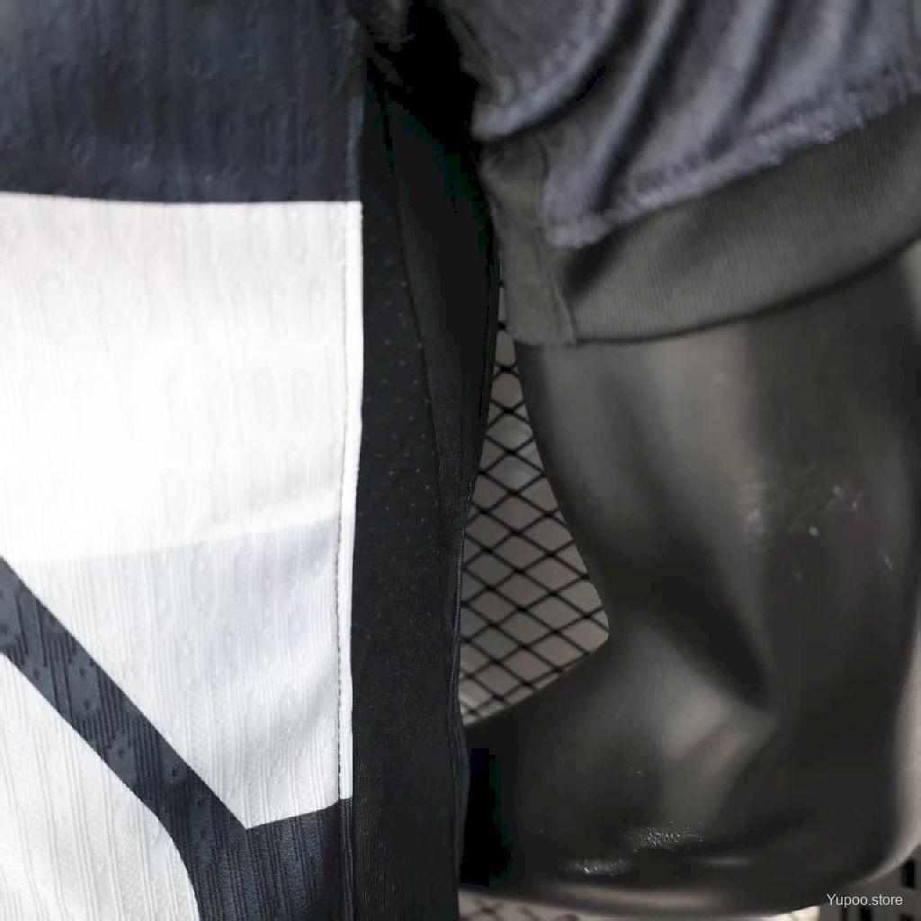 Camisola UNAM Pumas 2025-26 Guarda-Redes Versão Jogador