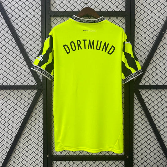 Camisola Borussia Dortmund 2025-26 Edição Especial Versão Adepto
