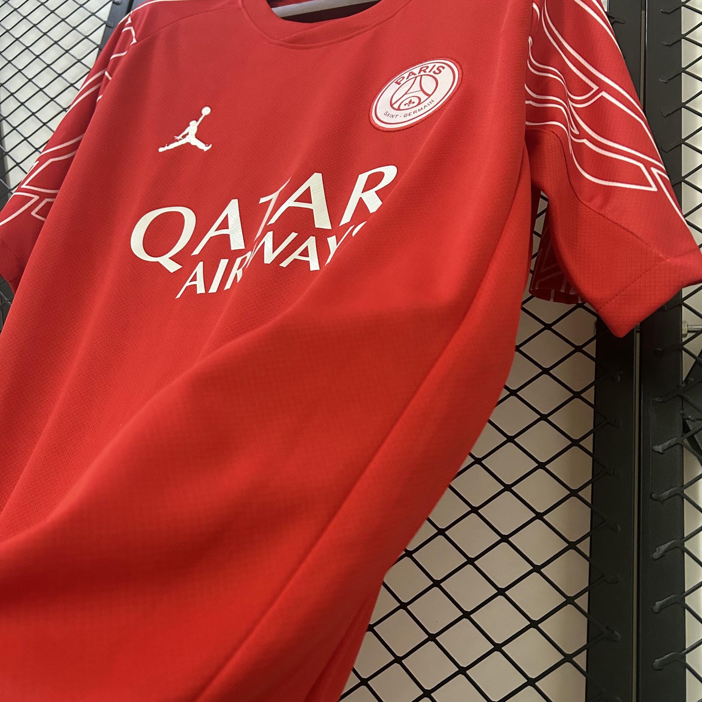 Camisola FC Paris Saint-Germain 2024-25 Alternativa Vermelha Versão Adepto