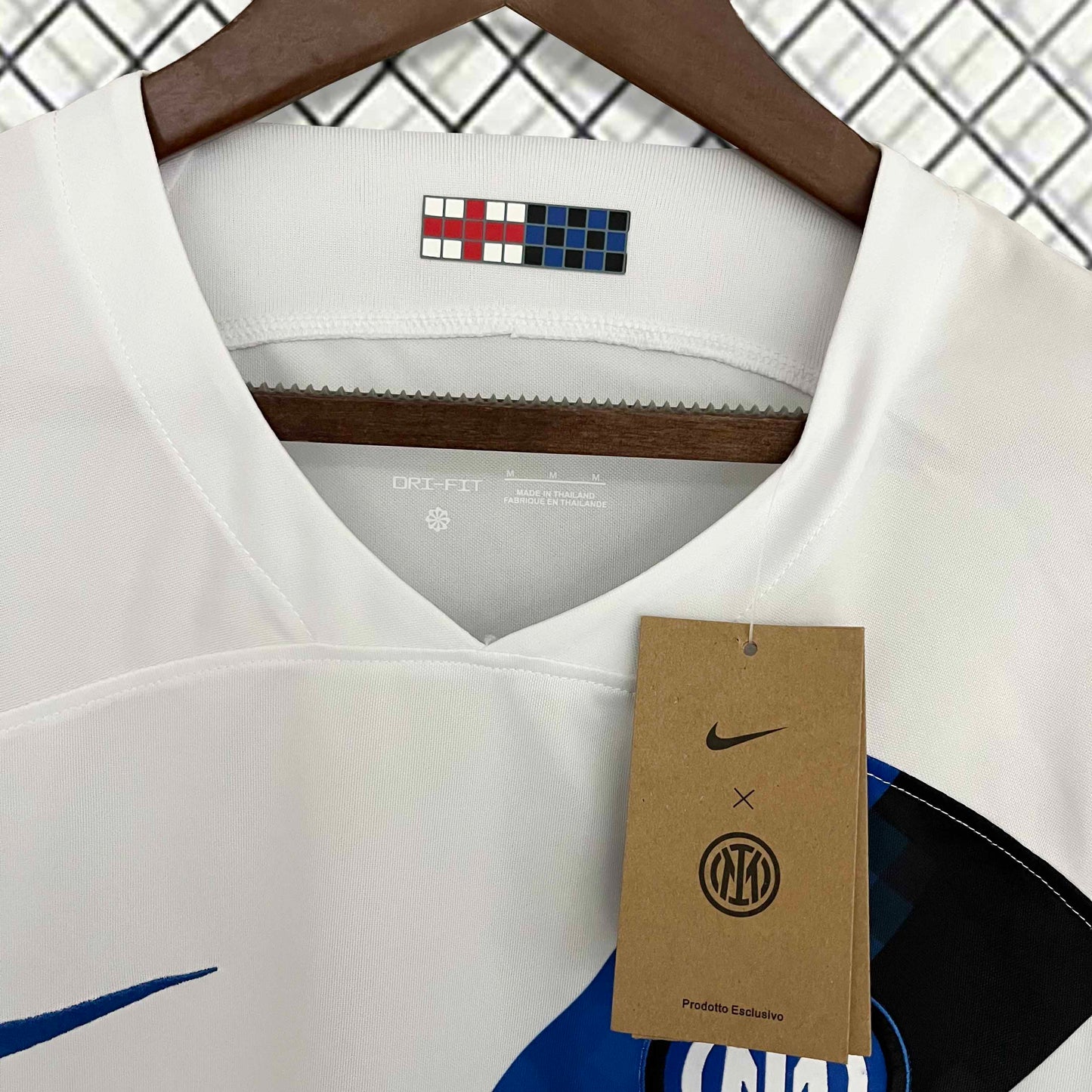 Camisola Inter Milão 2023-24 Alternativa