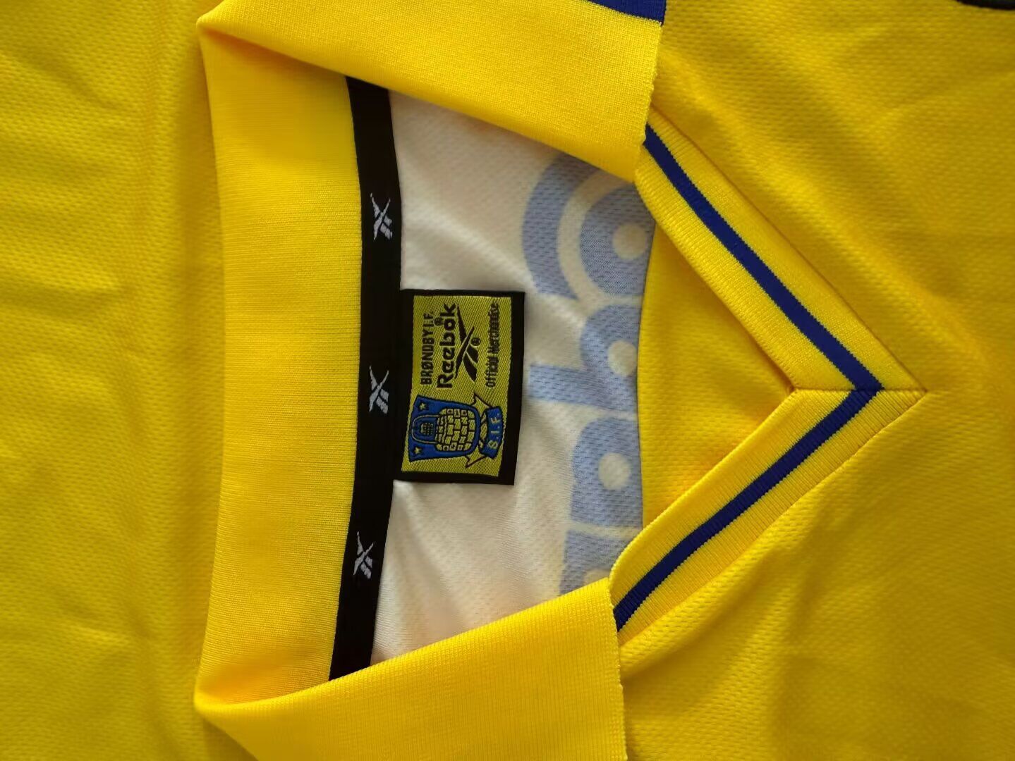 Camisola Brondby IF 1999-00 Principal