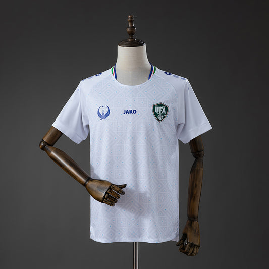 Camisola Uzbequistão 2026 Alternativa Branca Versão Adepto