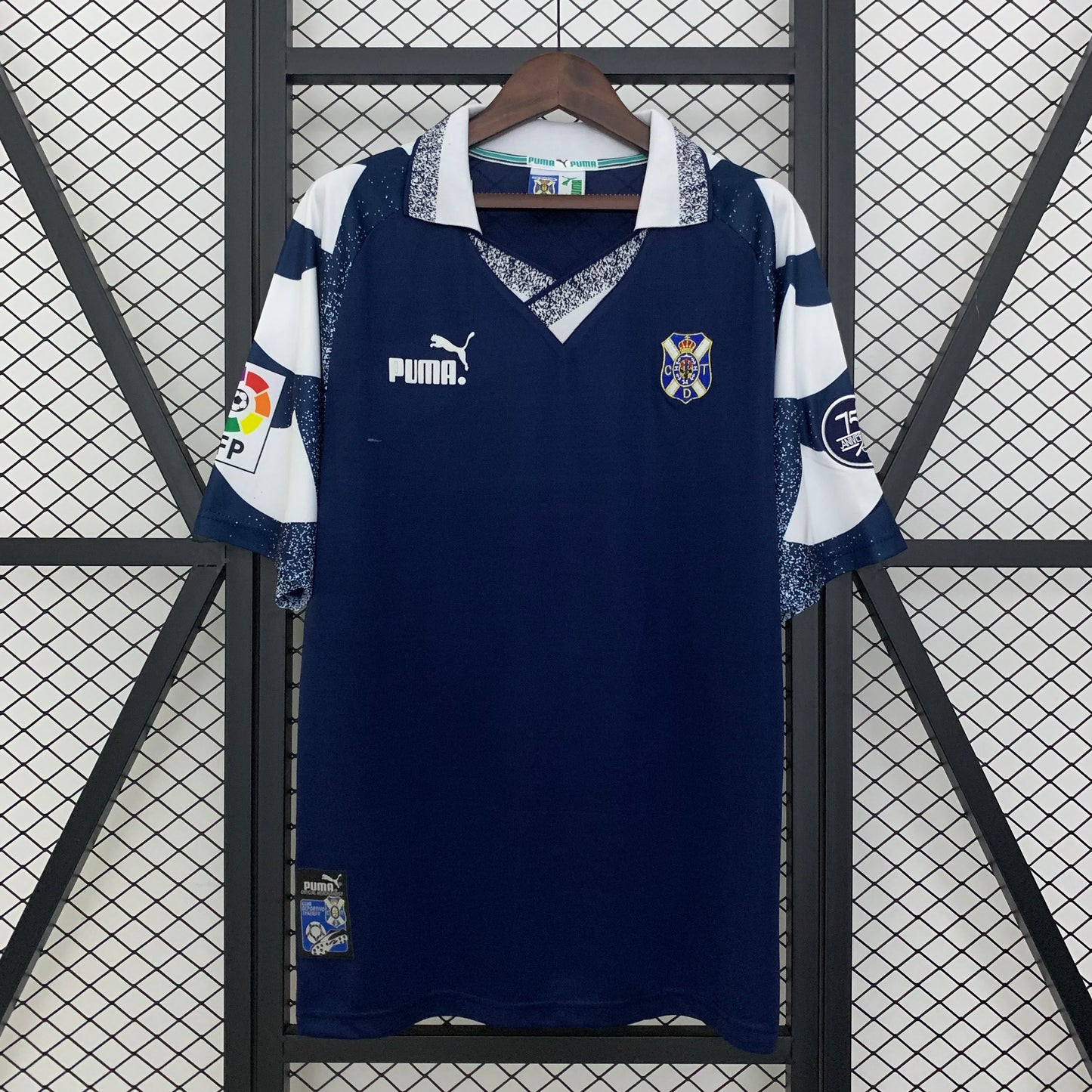Camisola CD Tenerife 1997-98 Edição Especial 75º Aniversário
