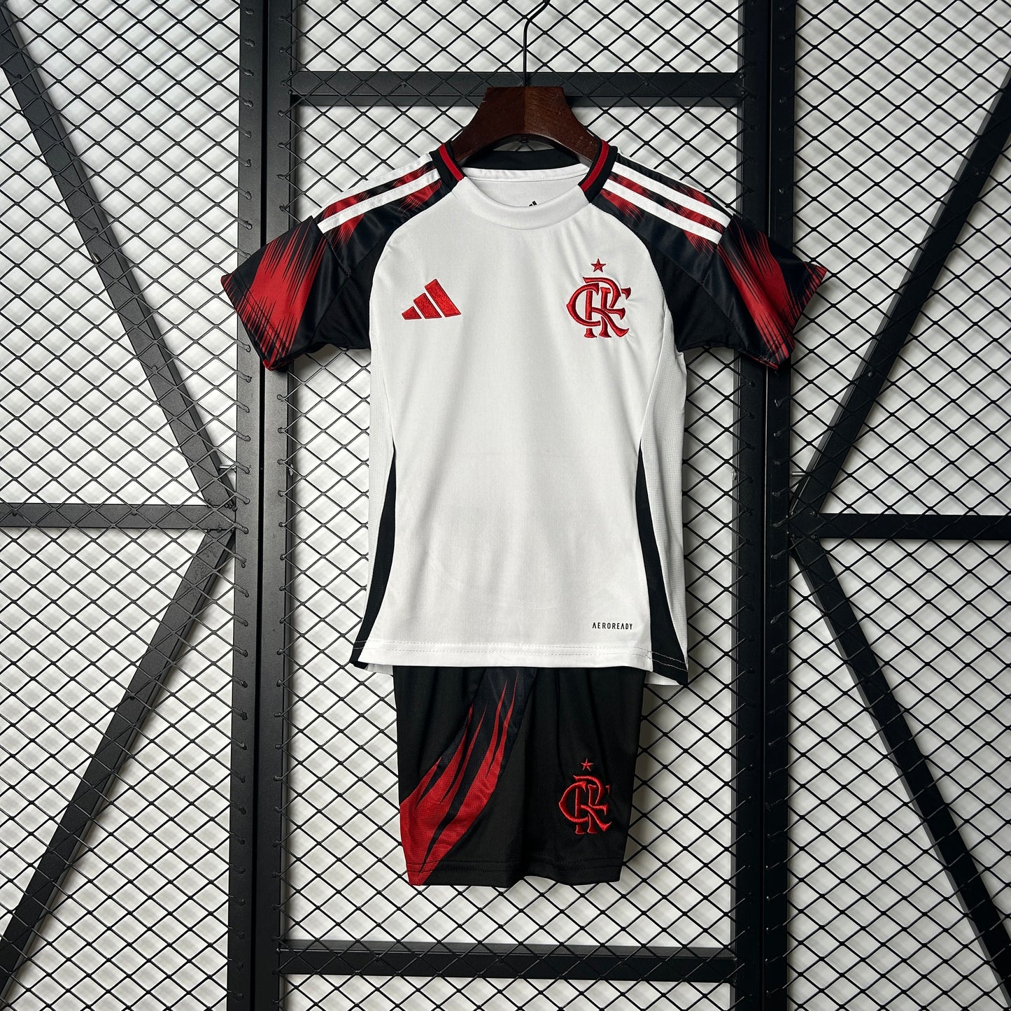 Kit Criança CR Flamengo 2025-26 Alternativo