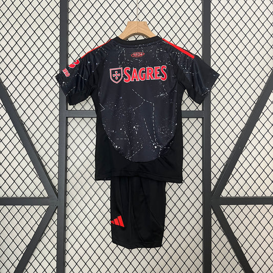 Kit Criança SLB 2024-25 Alternativo Preto (Entrega Imediata)