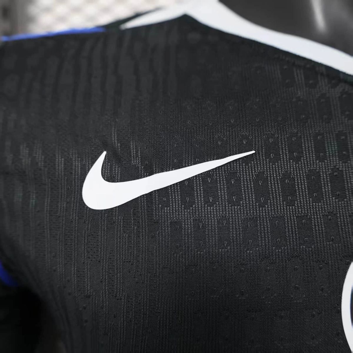 Camisola CHE 2025-26 Alternativa Preta Versão Jogador