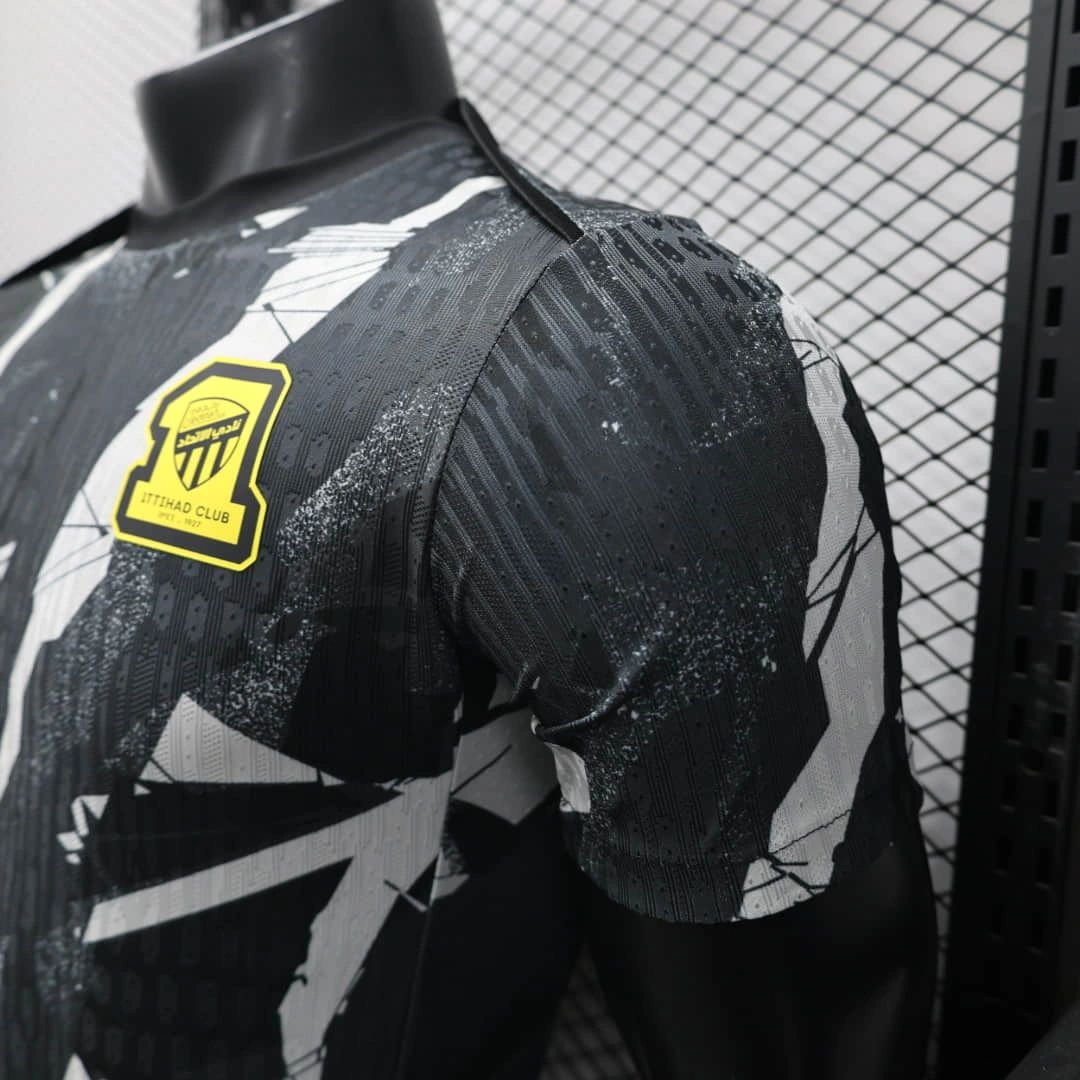 Camisola Al-Ittihad Club 2025-26 Pre-Match Versão Jogador