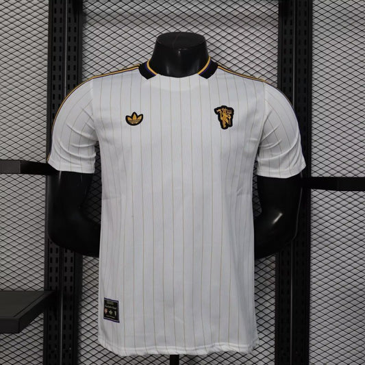 Camisola M-United 2025-26 Icon Range Travel Versão Jogador
