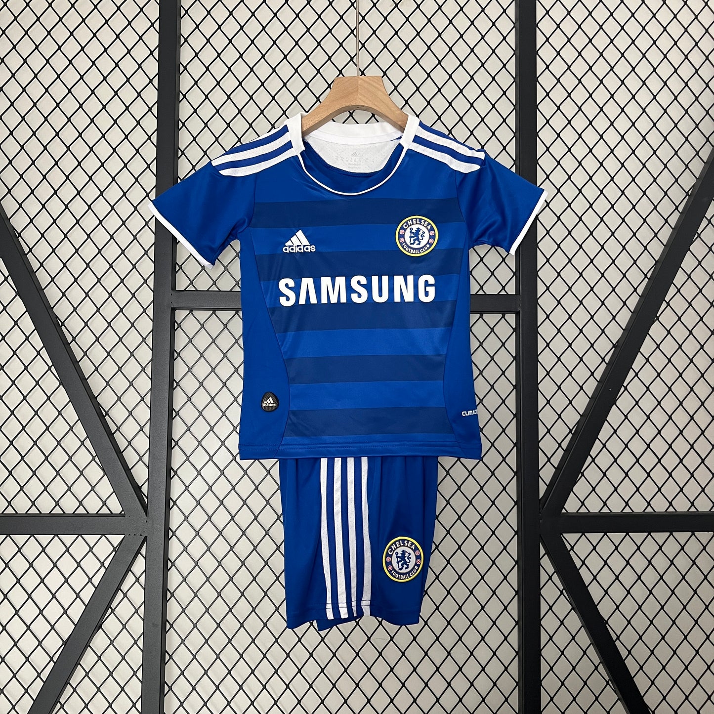 Kit Criança CHE 2012-13 Principal UCL