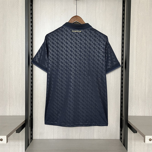 Camisola Juventus FC 2024-25 Alternativa Azul Versão Adepto